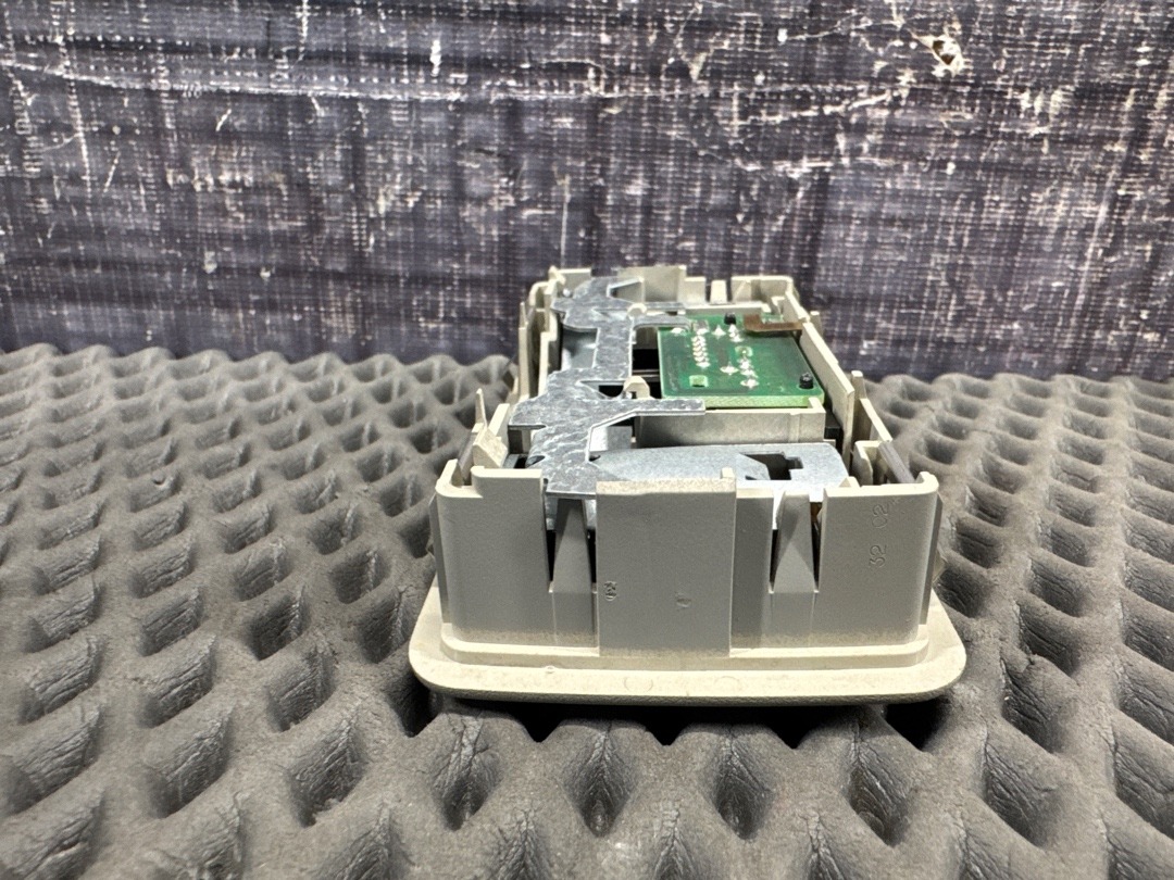 Плафон салона, 400 рублей, Красноярск