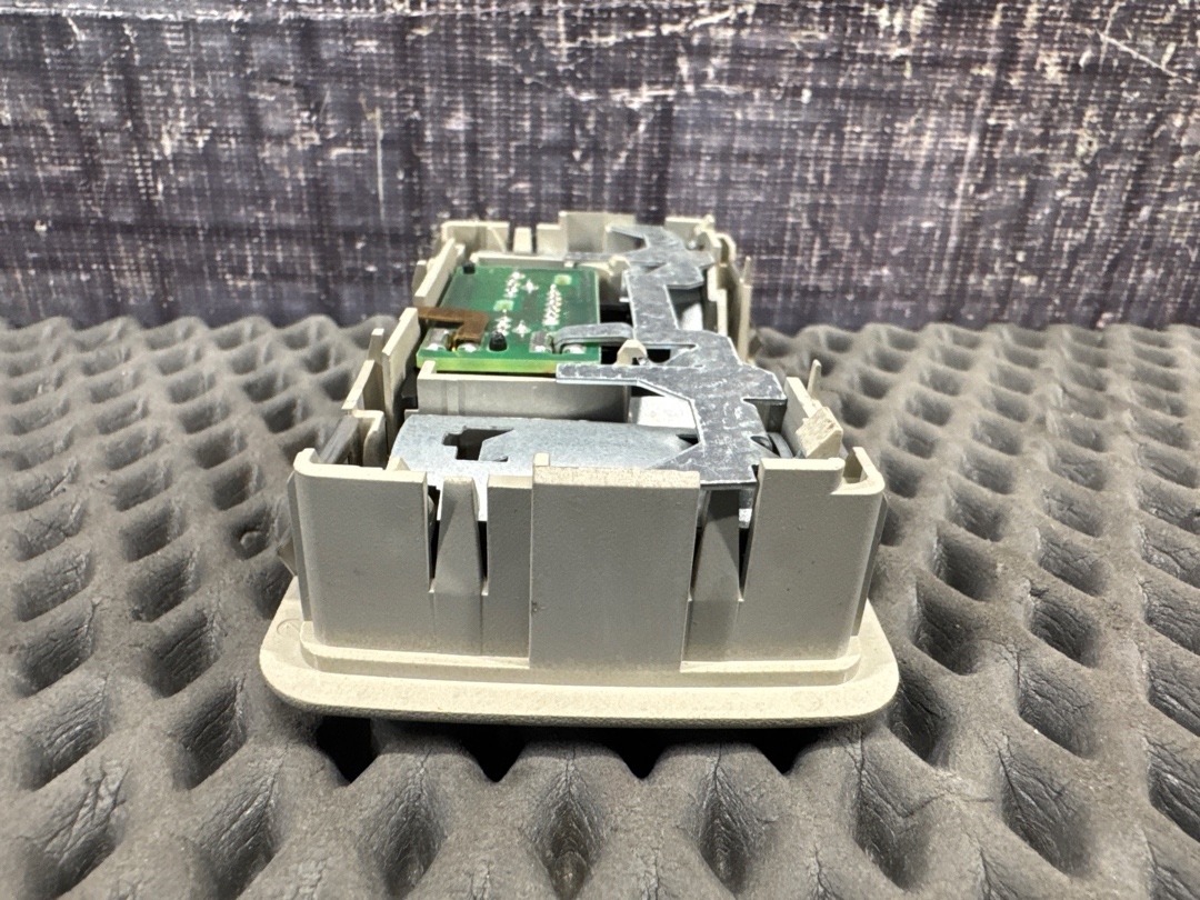 Плафон салона, 400 рублей, Красноярск