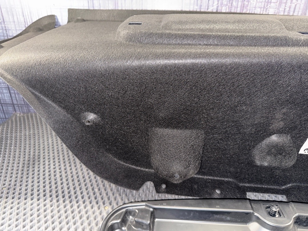 Обшивка крышки багажника, 900 рублей, Красноярск