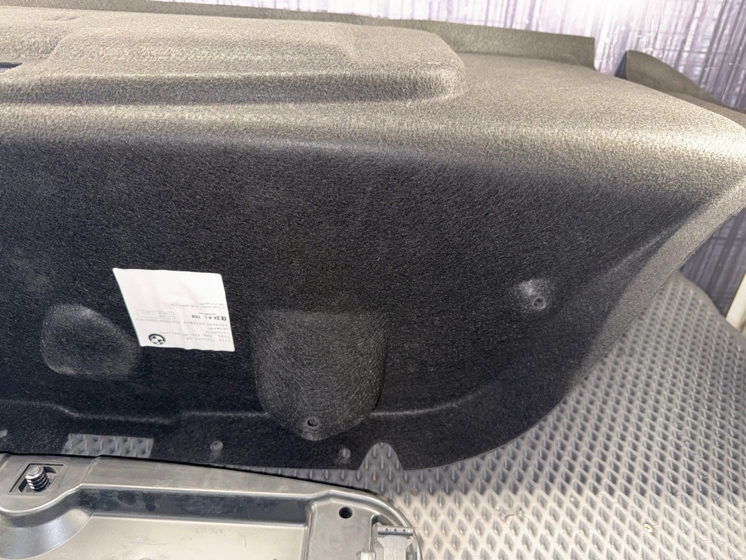 Обшивка крышки багажника, 900 рублей, Красноярск