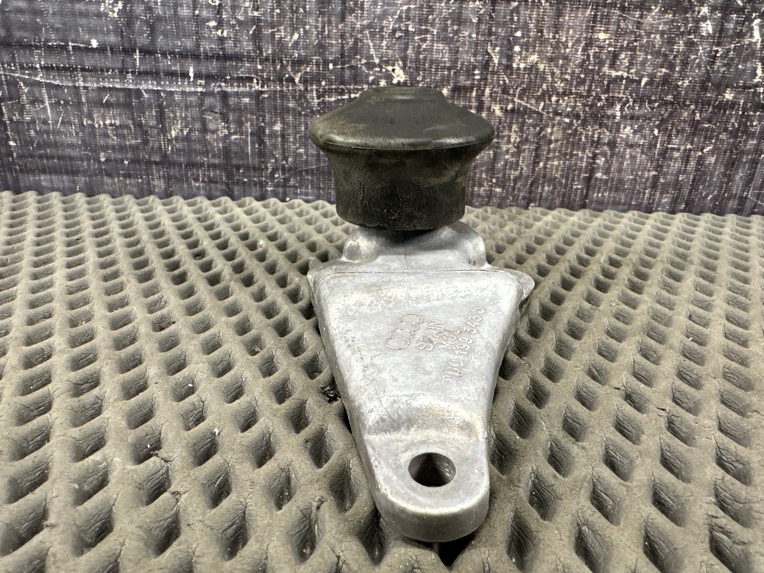 Кронштейн двигателя, 665 рублей, Красноярск