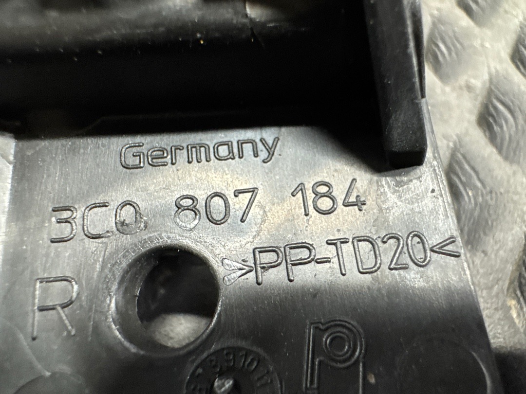 Крепление бампера, 1090 рублей, Красноярск