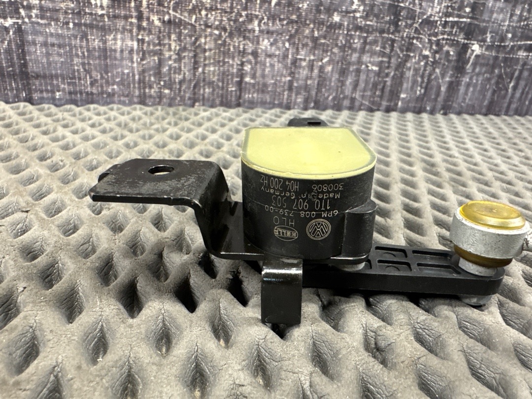 Датчик уровня подвески, 2000 рублей, Красноярск