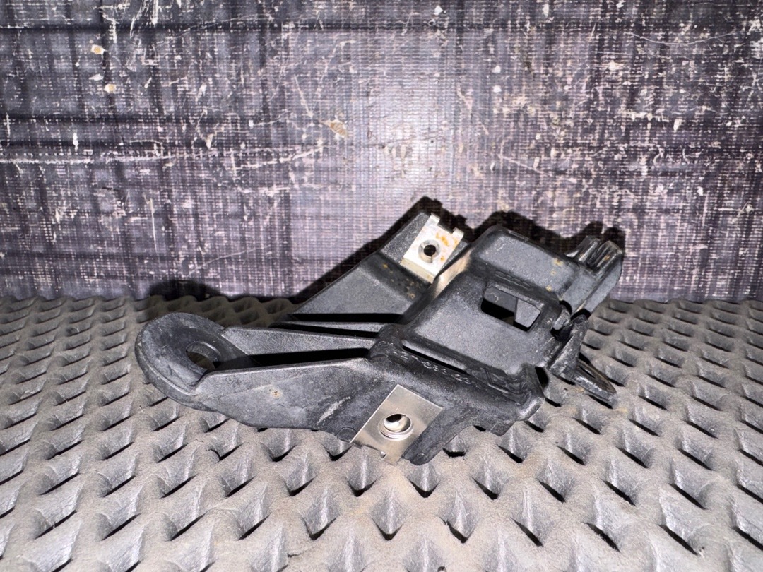 Крепление порога, 250 рублей, Красноярск