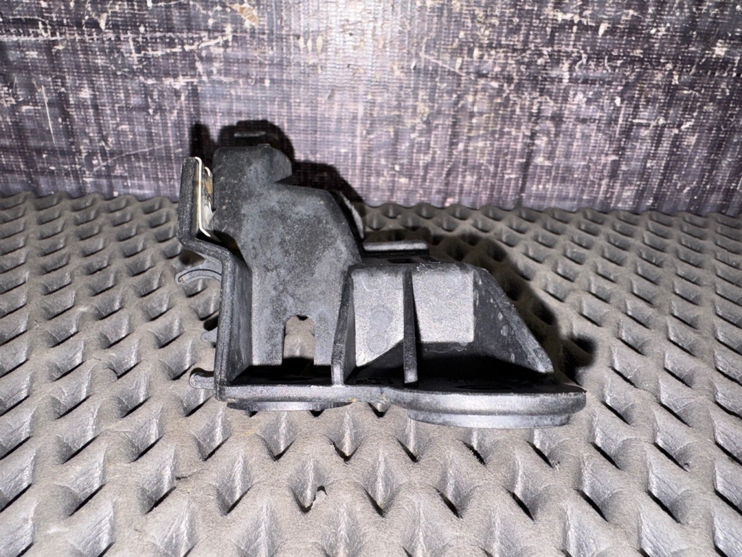 Крепление порога, 250 рублей, Красноярск