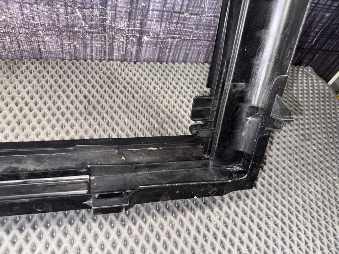 Рамка радиатора, 2400 рублей, Красноярск