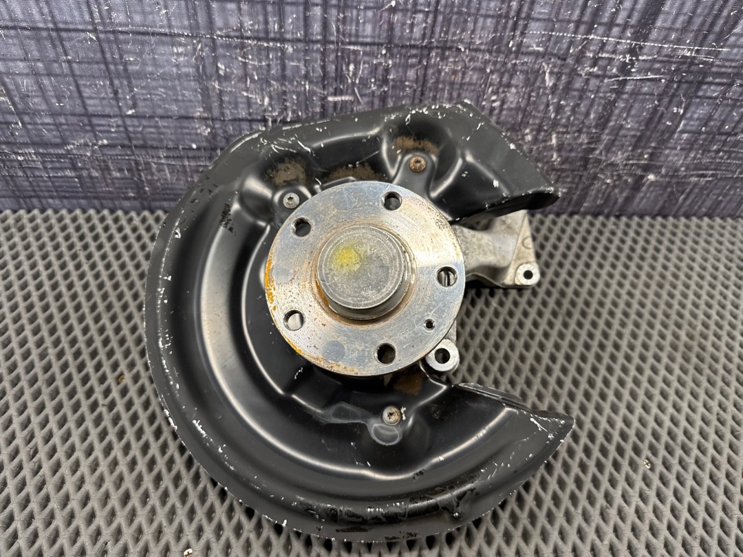 Поворотный кулак, 2573 рублей, Красноярск