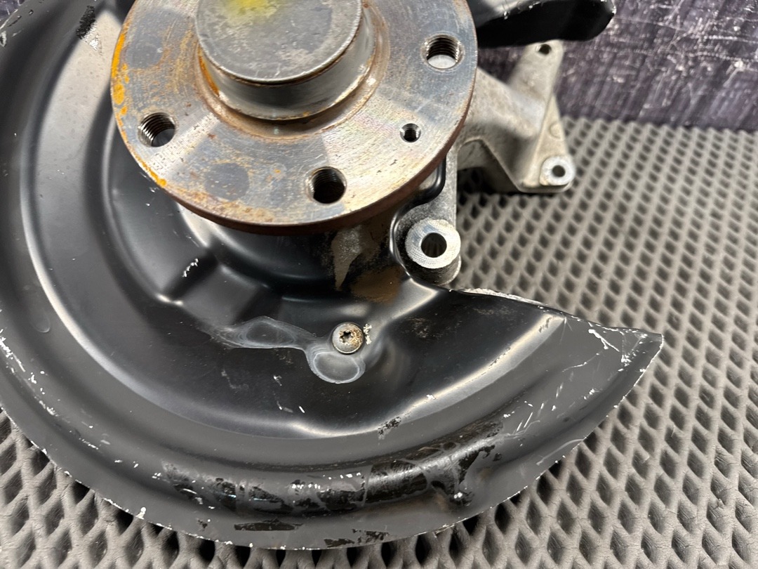 Поворотный кулак, 2573 рублей, Красноярск