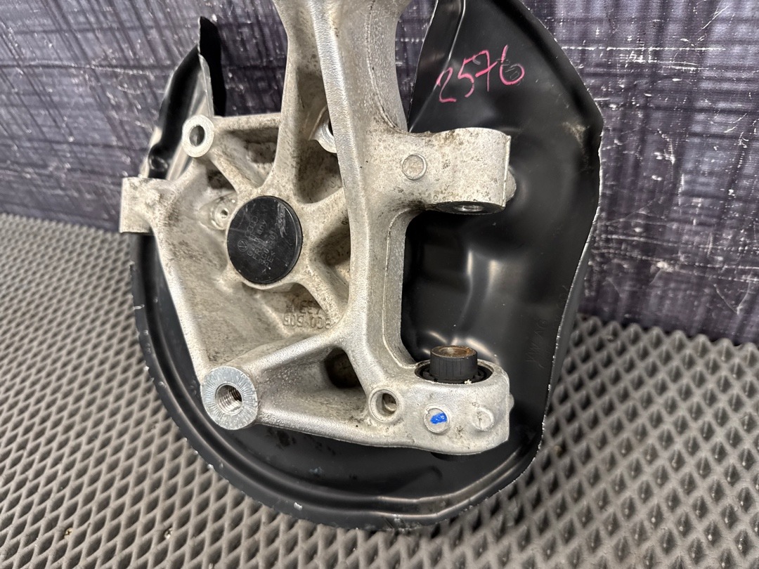 Поворотный кулак, 2573 рублей, Красноярск