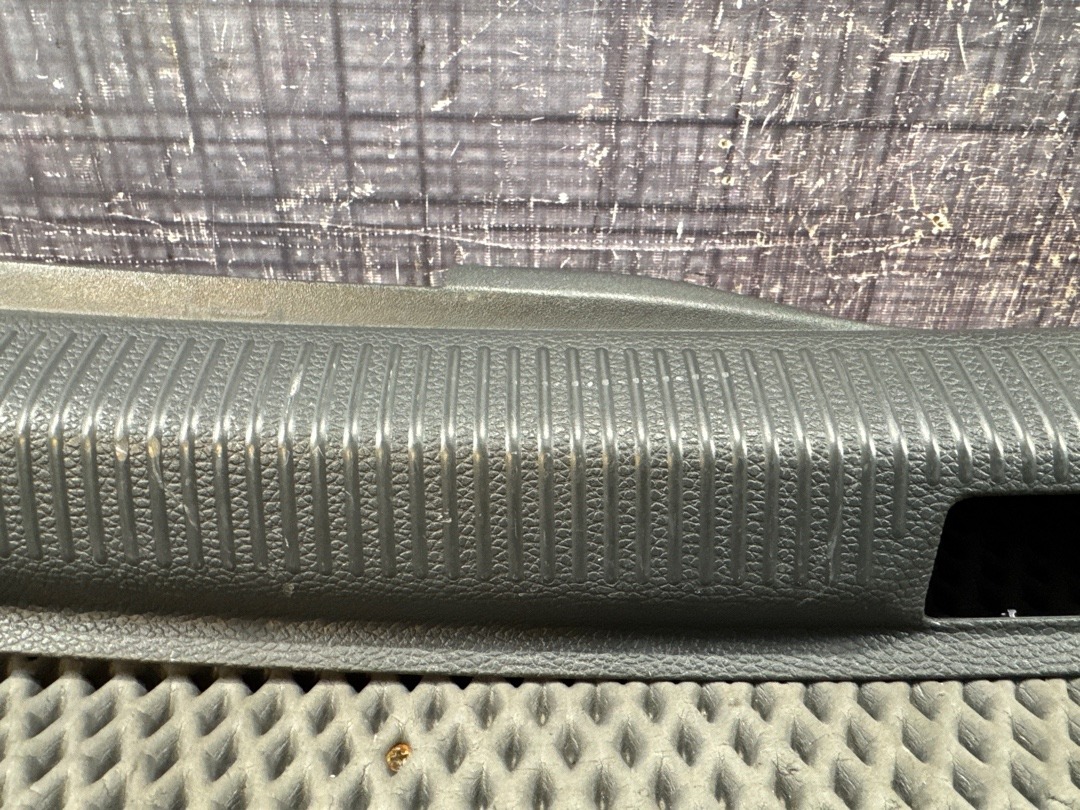 Пластик багажника, 1980 рублей, Красноярск