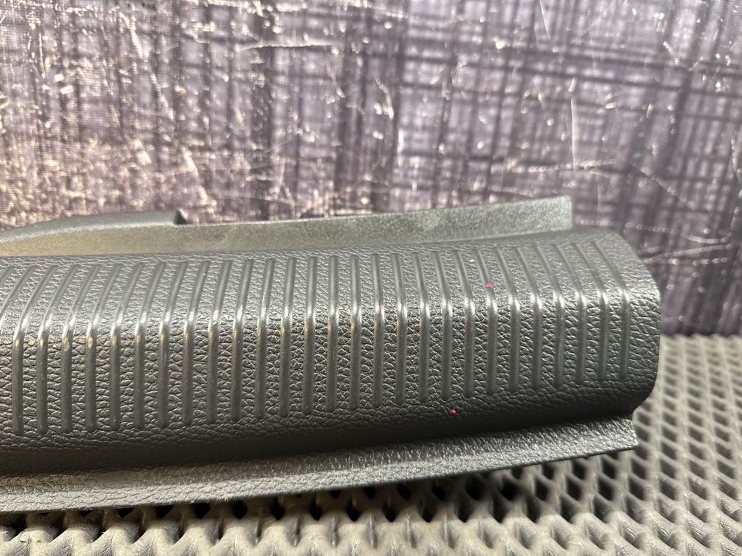 Пластик багажника, 1980 рублей, Красноярск