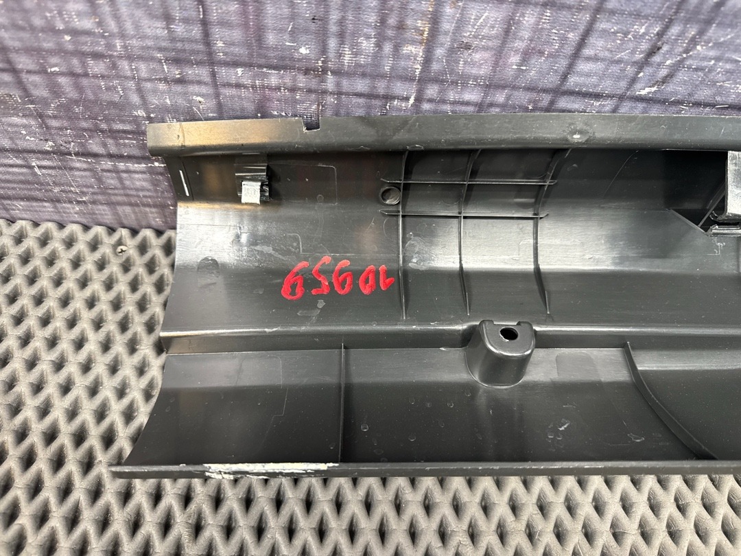 Пластик багажника, 1980 рублей, Красноярск