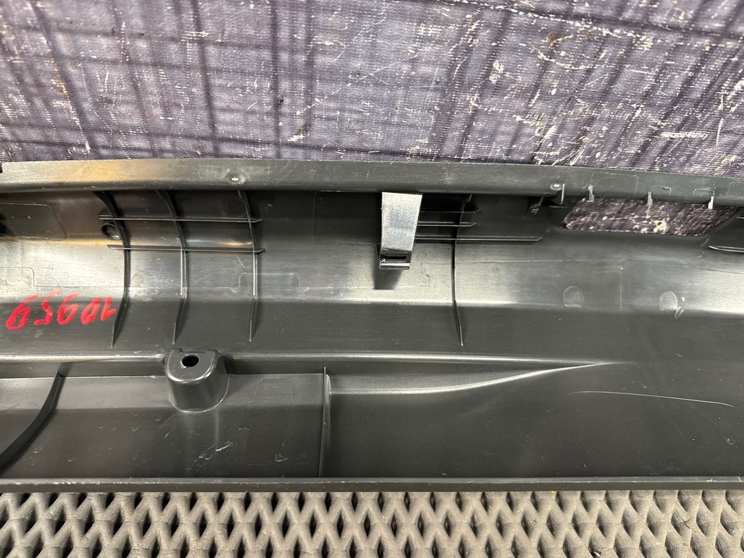 Пластик багажника, 1980 рублей, Красноярск