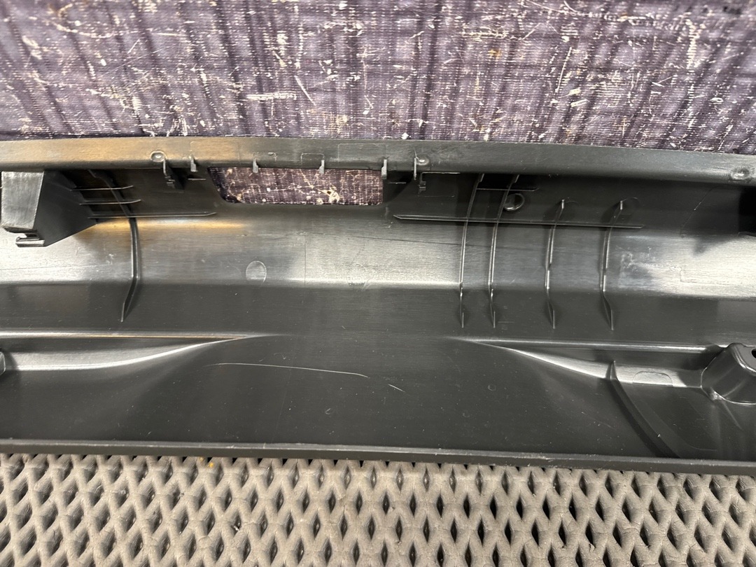 Пластик багажника, 1980 рублей, Красноярск