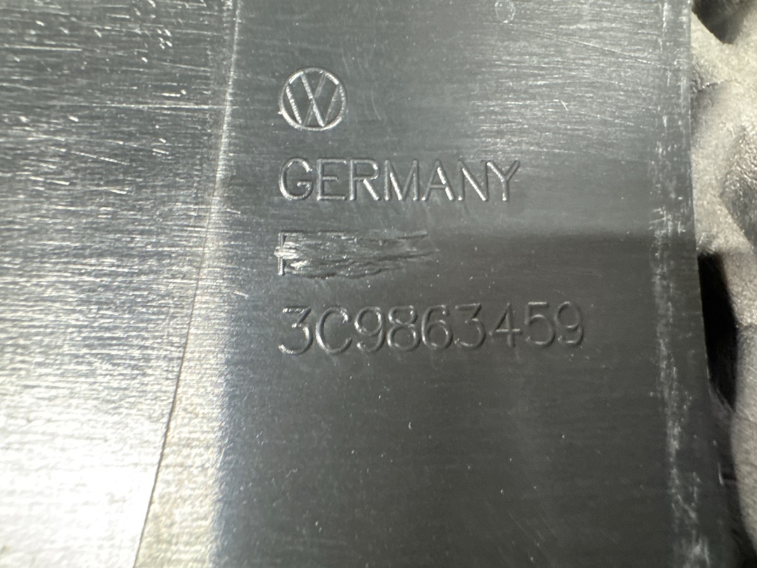 Пластик багажника, 1980 рублей, Красноярск