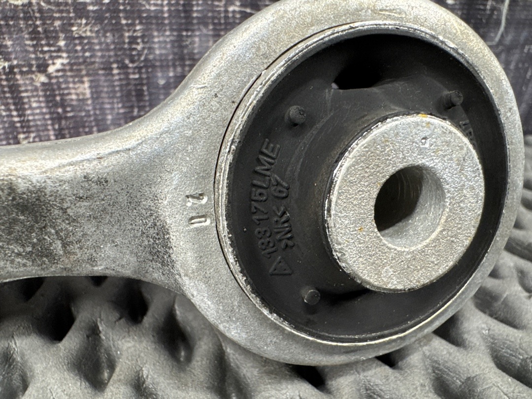 Рычаг подвески, 1140 рублей, Красноярск