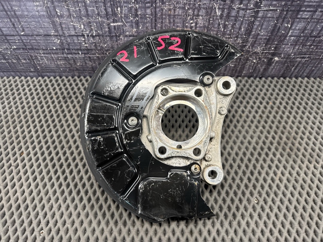 Поворотный кулак, 2573 рублей, Красноярск