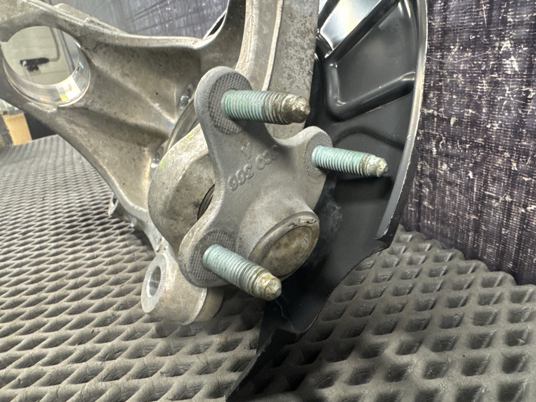 Поворотный кулак, 2573 рублей, Красноярск