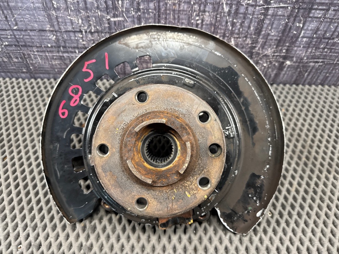 Поворотный кулак, 3859 рублей, Красноярск