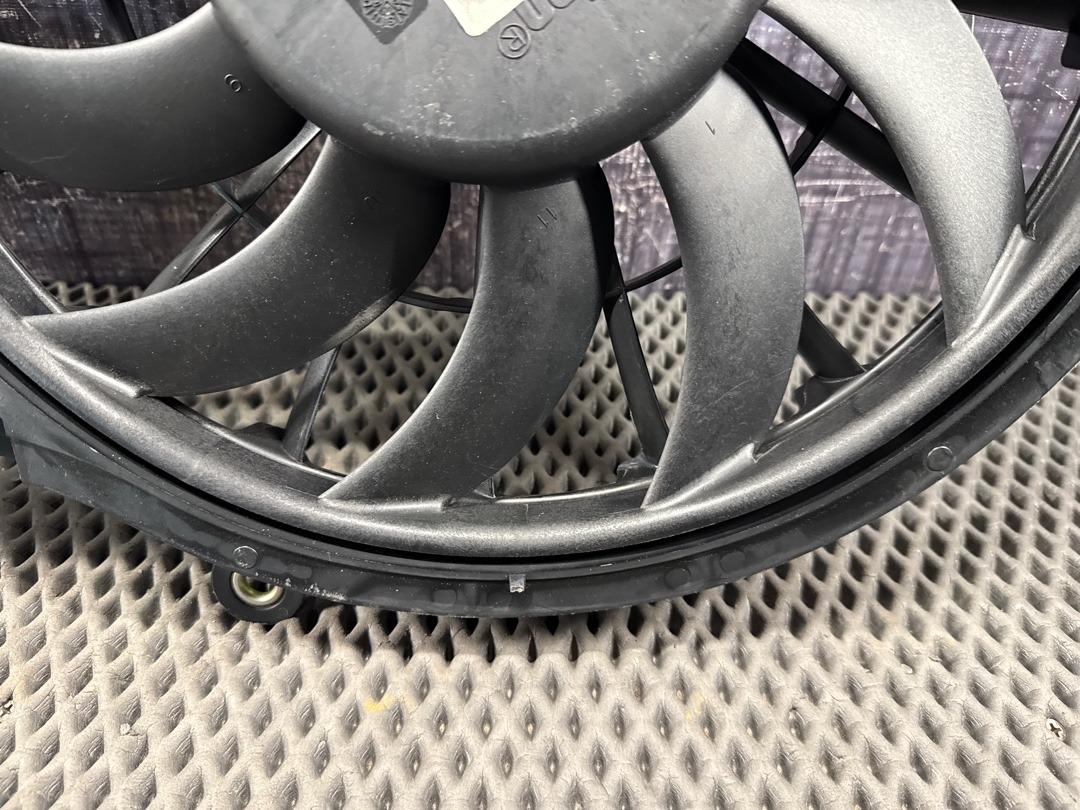 Вентилятор радиатора, 9450 рублей, Красноярск