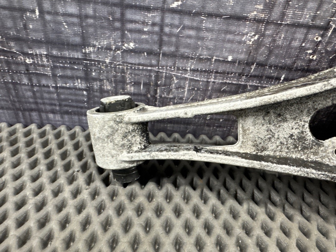 Рычаг подвески, 900 рублей, Красноярск