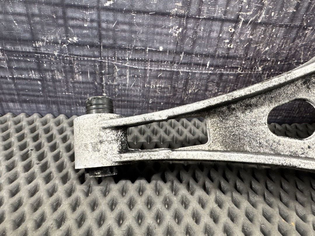 Рычаг подвески, 900 рублей, Красноярск