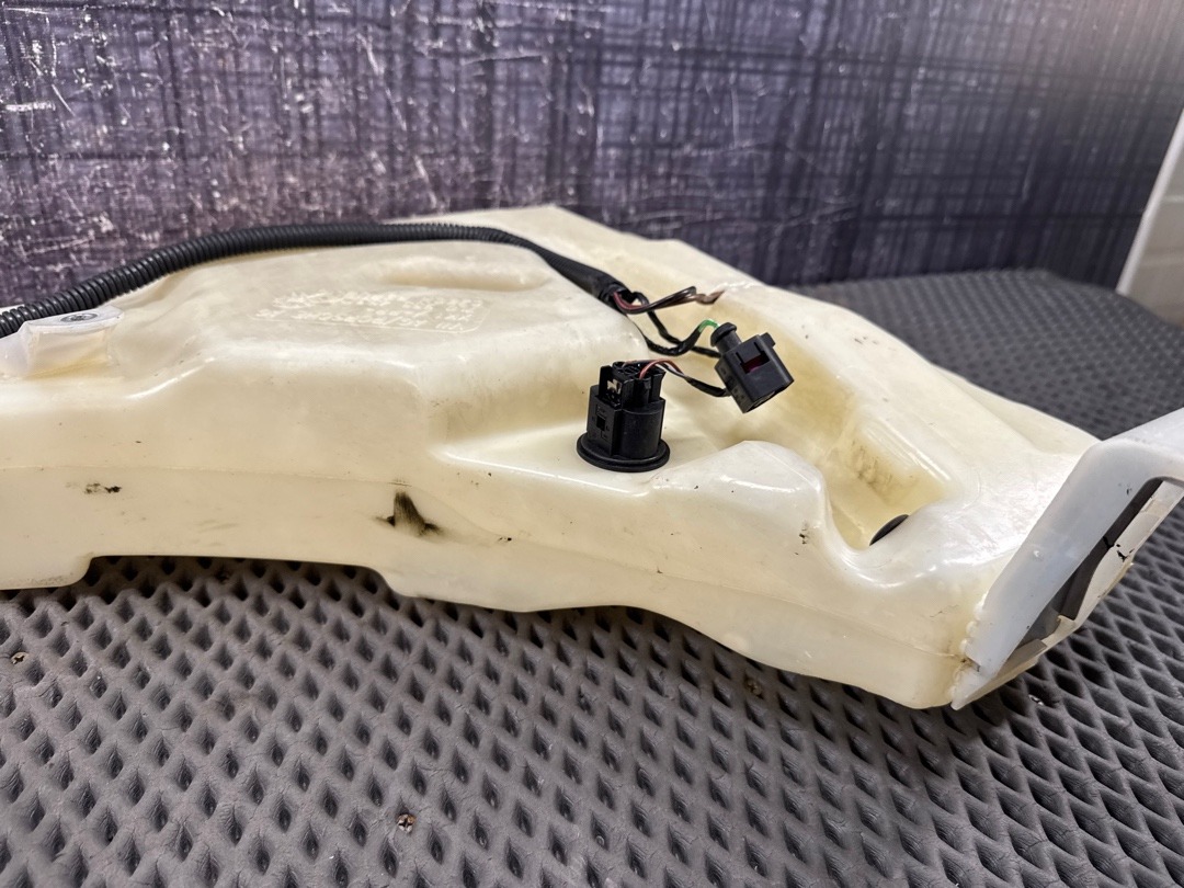 Бачок омывателя, 2145 рублей, Красноярск