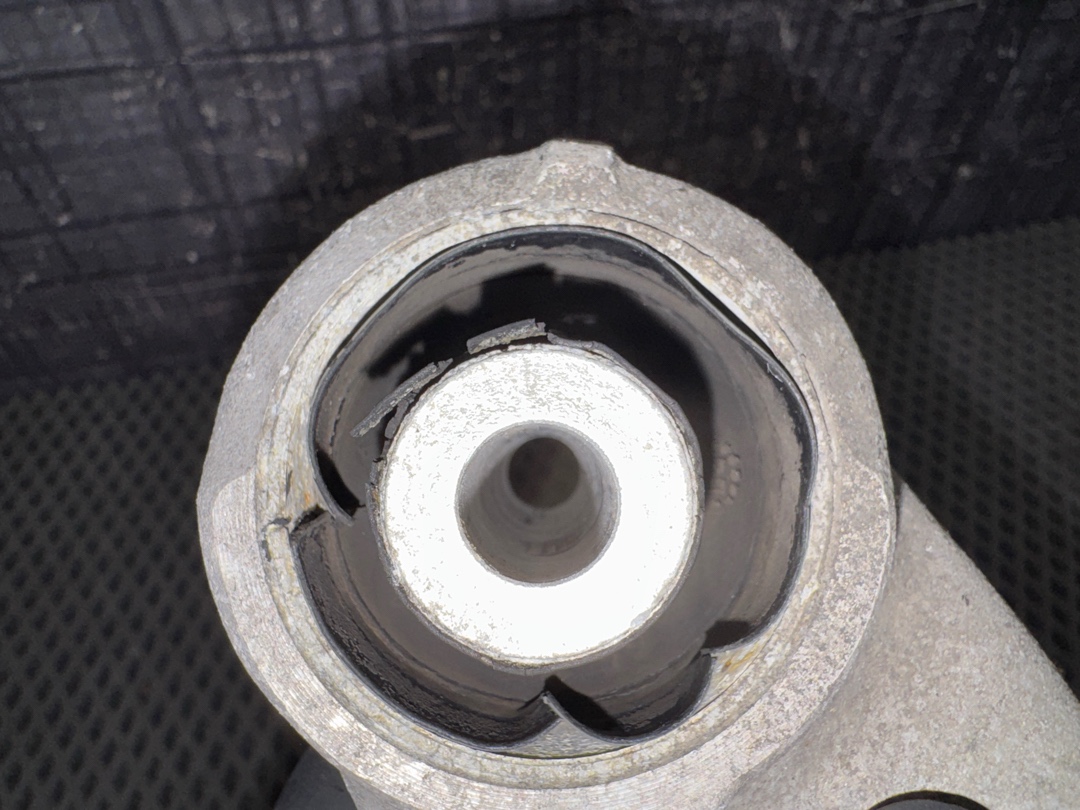 Рычаг подвески, 900 рублей, Красноярск