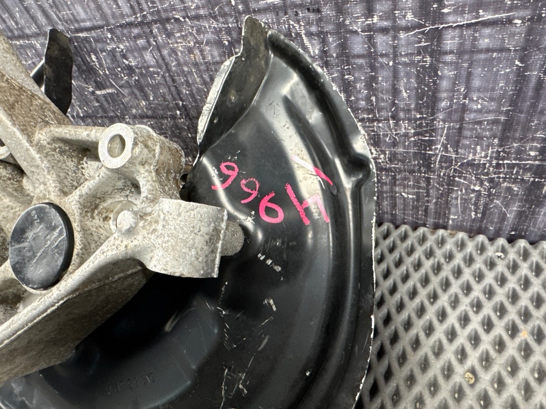 Поворотный кулак, 3000 рублей, Красноярск