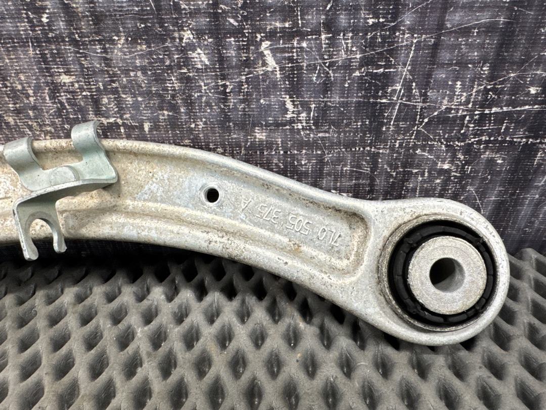 Рычаг подвески, 1715 рублей, Красноярск