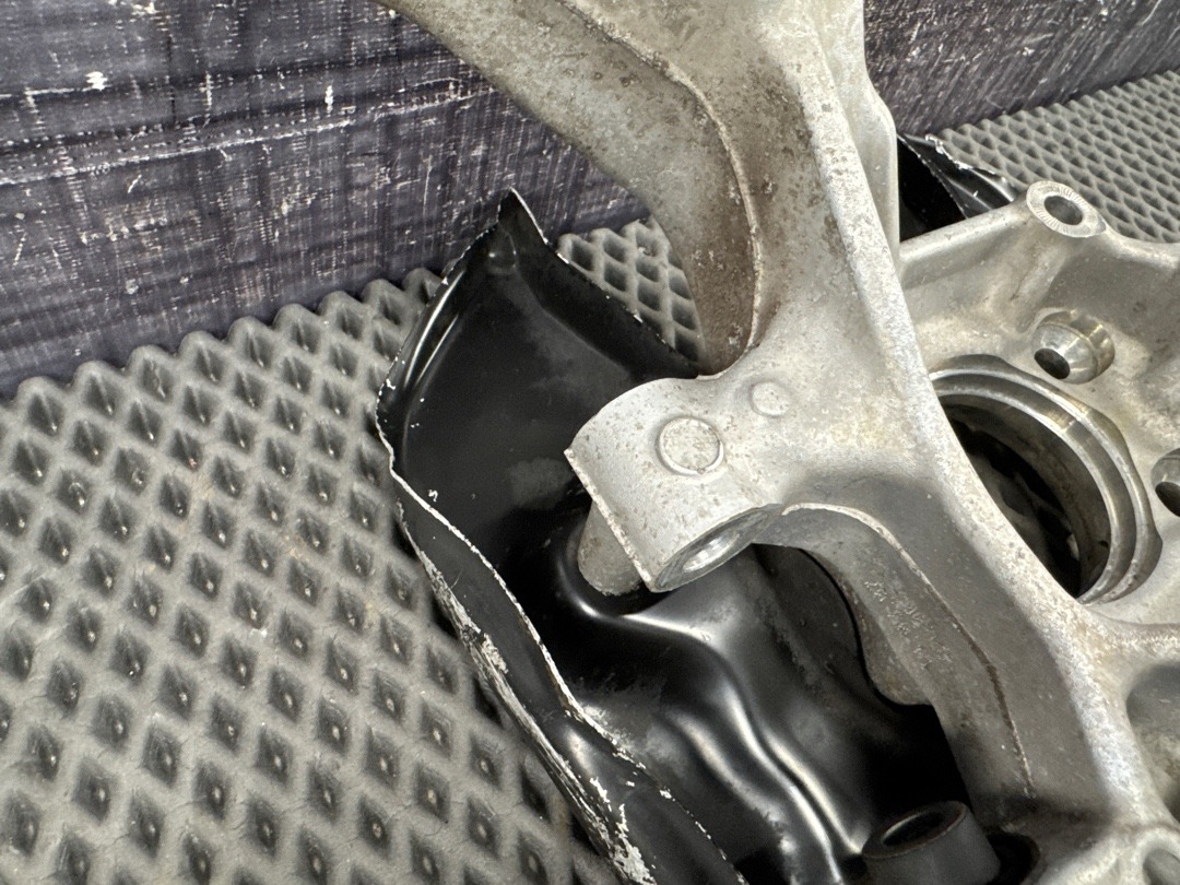 Поворотный кулак, 2573 рублей, Красноярск