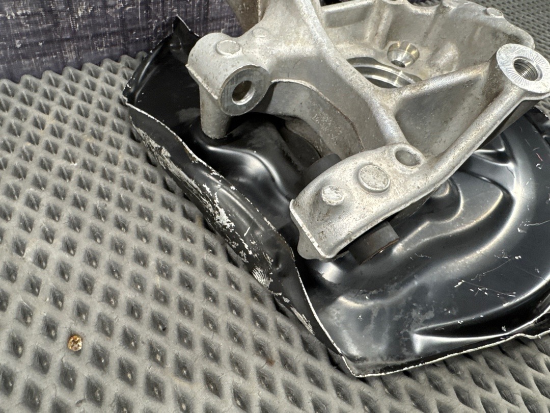 Поворотный кулак, 2573 рублей, Красноярск