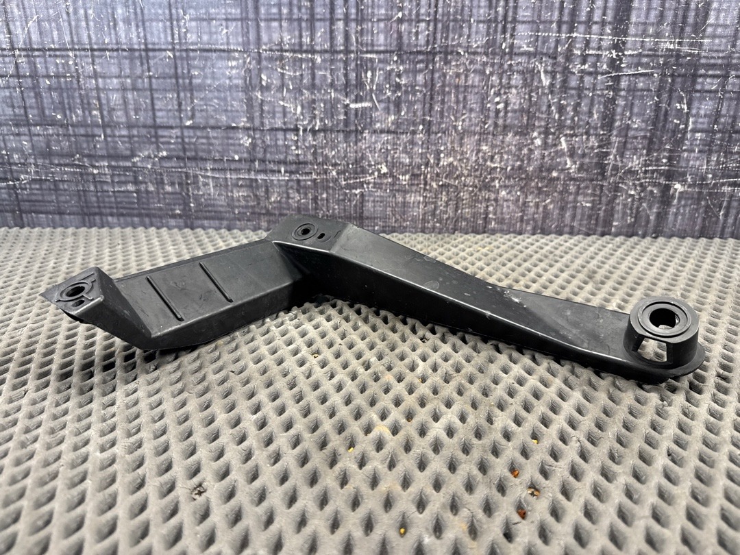 Крепление бампера, 343 рублей, Красноярск