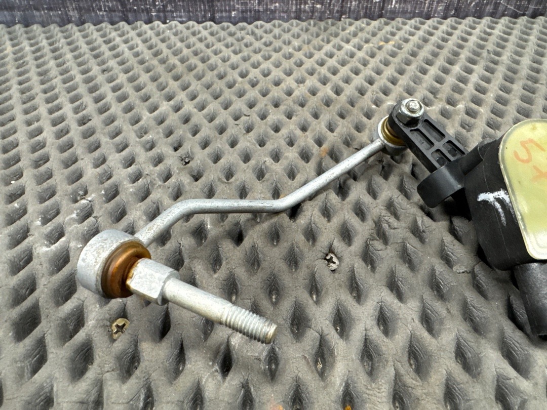 Датчик уровня подвески, 2365 рублей, Красноярск