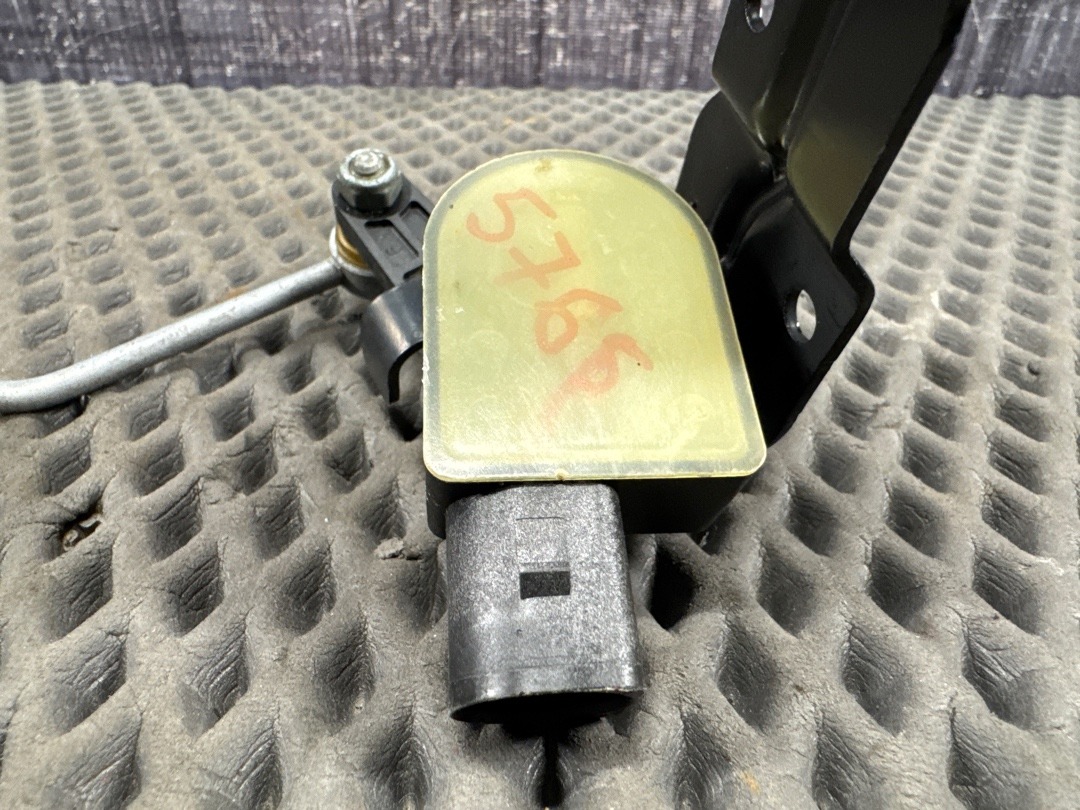 Датчик уровня подвески, 2365 рублей, Красноярск