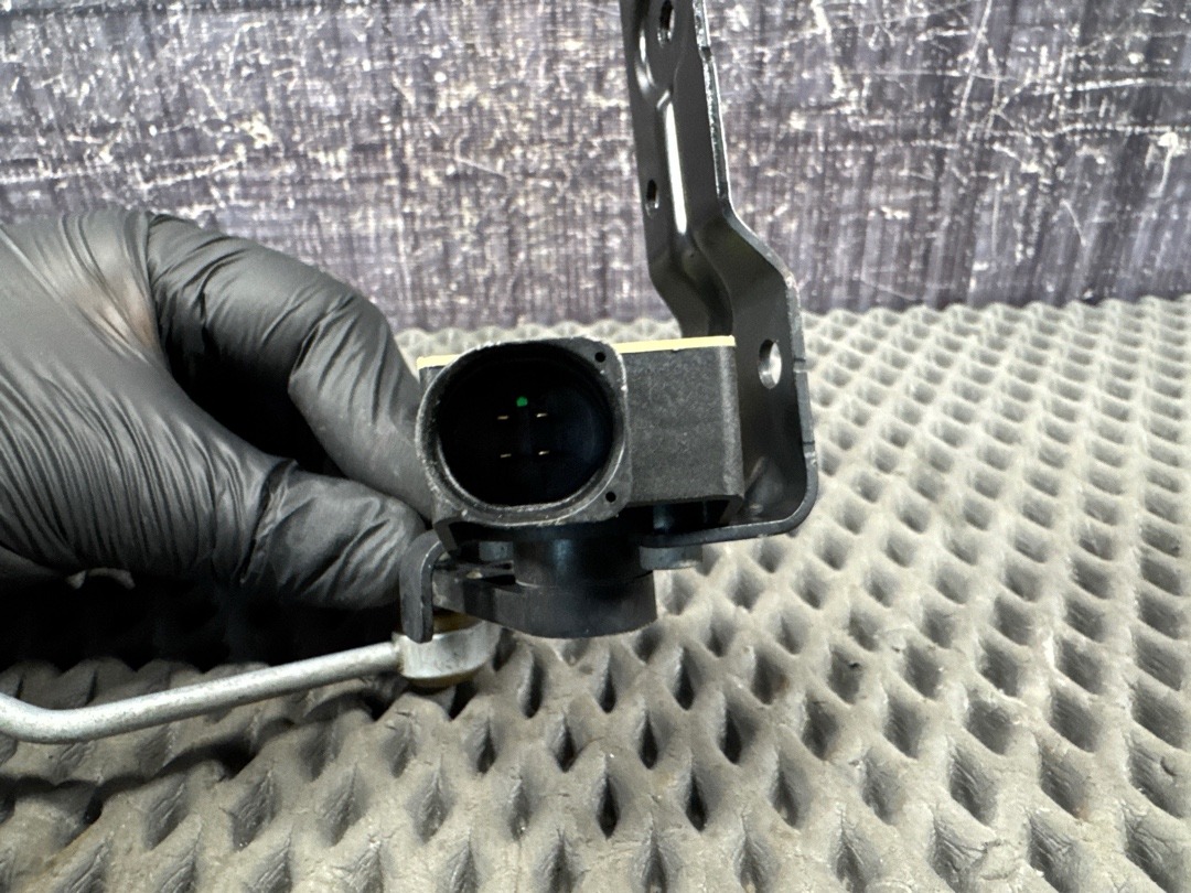 Датчик уровня подвески, 2365 рублей, Красноярск