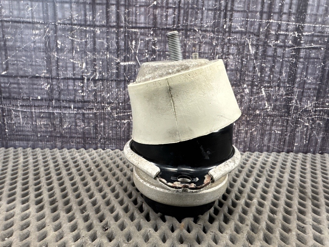 Подушка двигателя, 1287 рублей, Красноярск