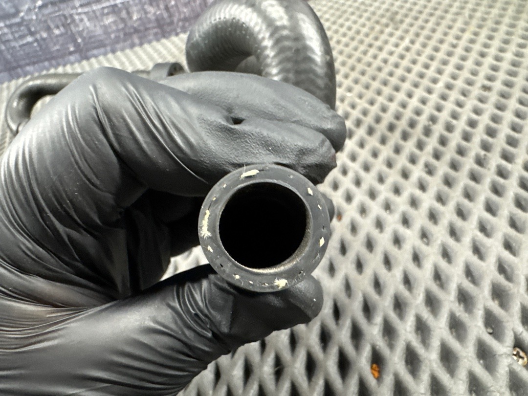 Шланг системы охлаждения, 300 рублей, Красноярск