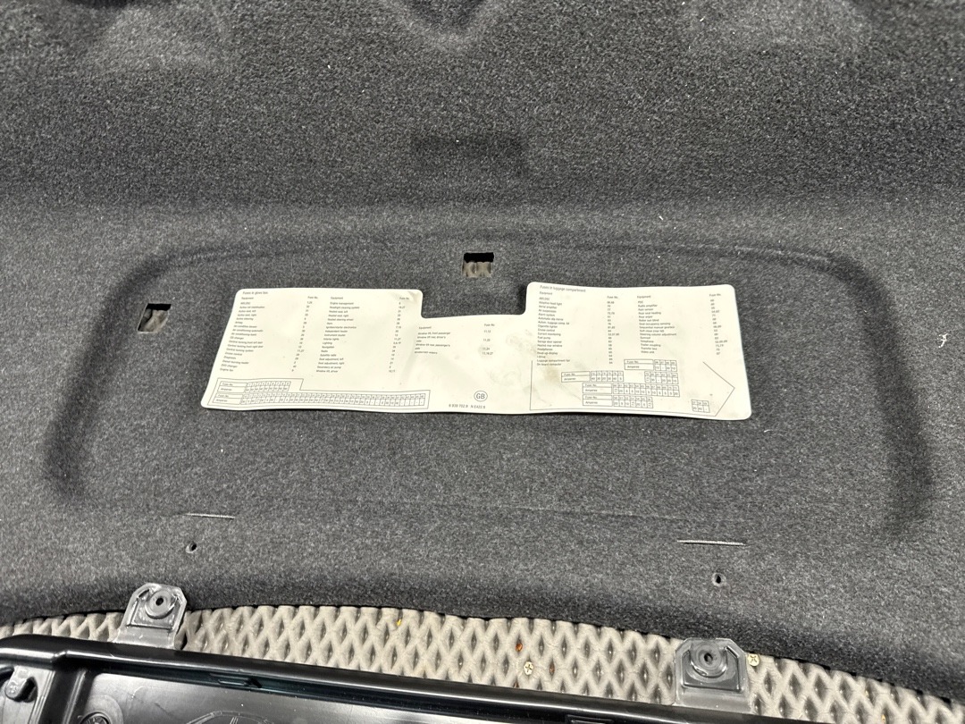 Обшивка крышки багажника, 900 рублей, Красноярск