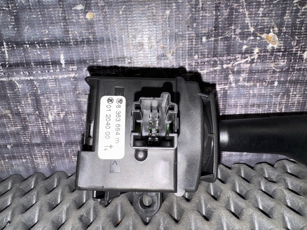 Подрулевой переключатель, 180 рублей, Красноярск