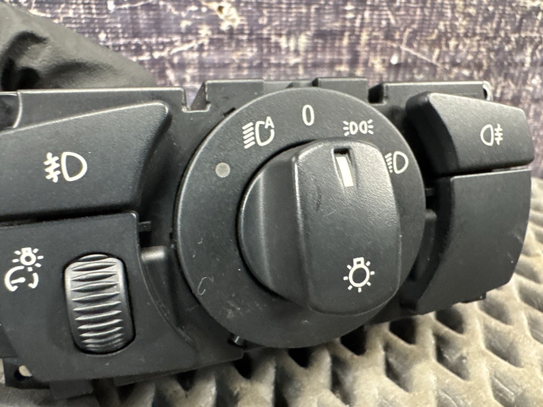 Переключатель света, 600 рублей, Красноярск