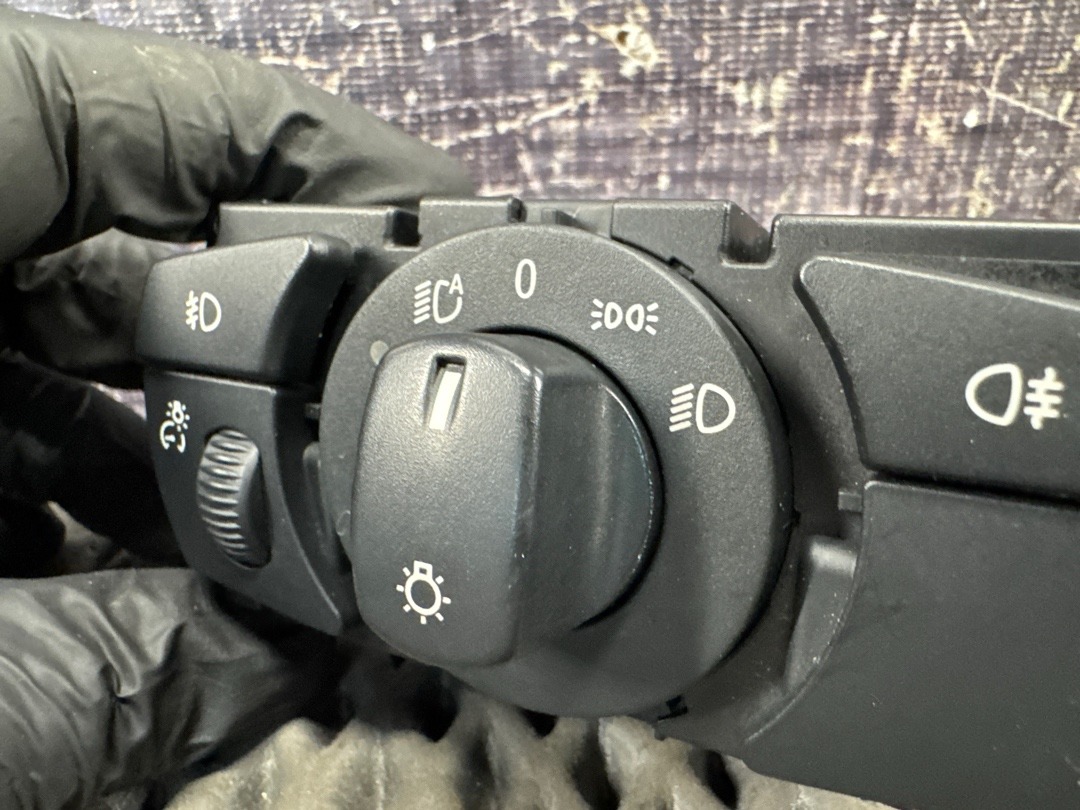 Переключатель света, 600 рублей, Красноярск