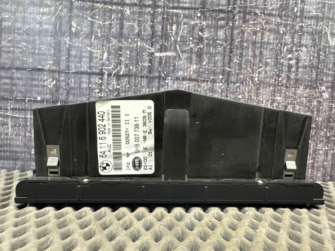 Блок управления климат-контролем, 1200 рублей, Красноярск