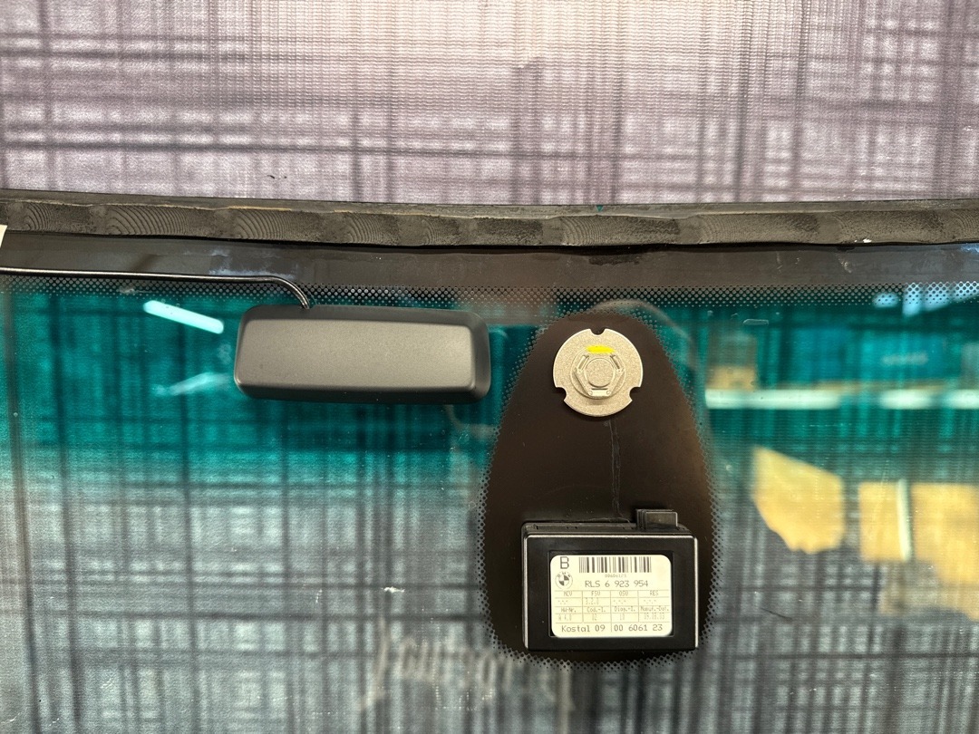 Стекло лобовое, 12970 рублей, Красноярск