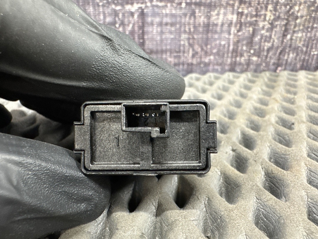 Кнопка корректора фар, 90 рублей, Красноярск