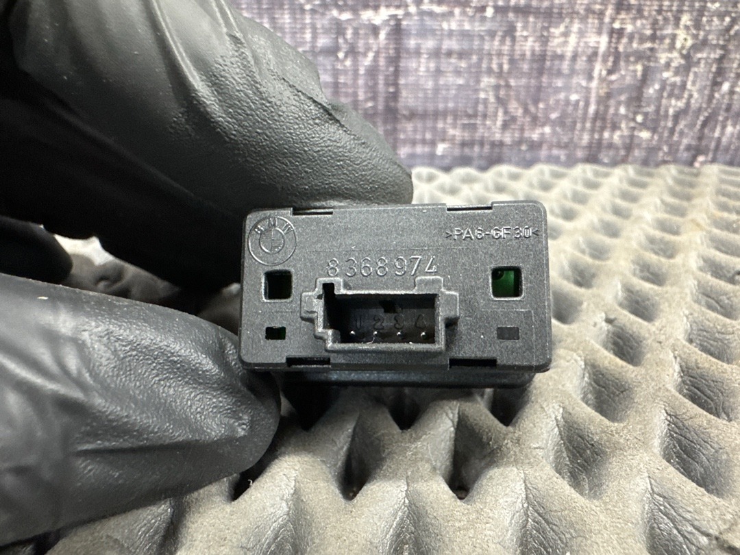 Кнопка стеклоподъемника, 210 рублей, Красноярск