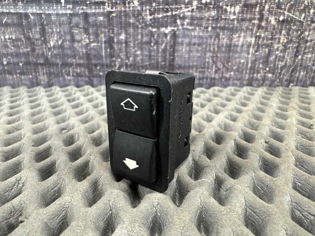 Кнопка стеклоподъемника, 210 рублей, Красноярск