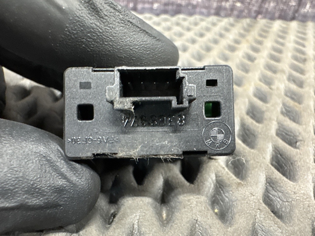 Кнопка стеклоподъемника, 210 рублей, Красноярск