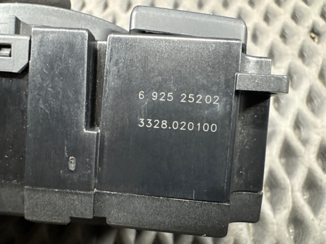 Переключатель света, 600 рублей, Красноярск