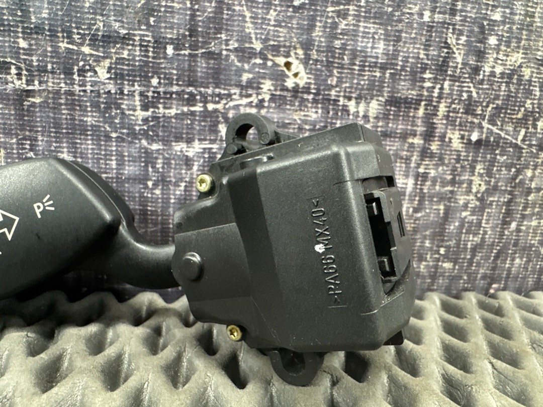 Подрулевой переключатель, 300 рублей, Красноярск